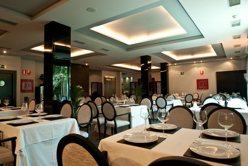 Hotel Infanta Leonor Ecija Restoran foto